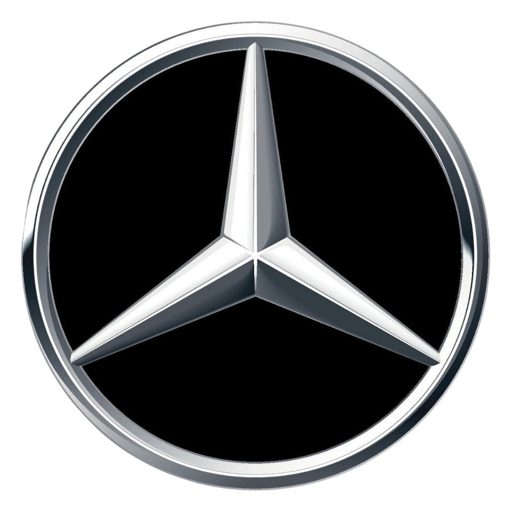 The DE BRUIR Atelier was commissioned by Mercedes Benz 'MyVan' website to be filmed making them a handmade leather bag.