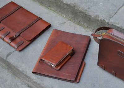 DE-BRUIR-Leather-Accessories-29